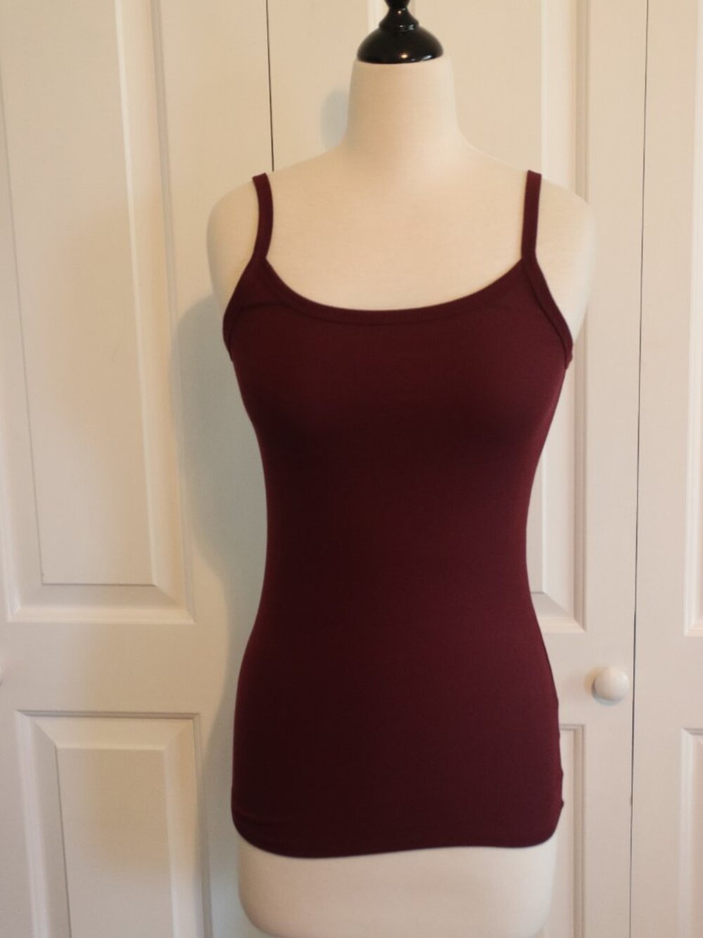 No Boundaries Ribbed Tanks Set of 4 Light/Dark Green/Burgundy/Black Size Medium - Picture 11 of 14